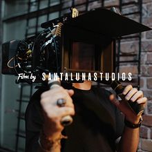 SANTALUNASTUDIOS. Un projet de Cinéma, vidéo et télévision, Design  , et Photographie de Santa Luna - 18.10.2012