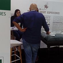 Fabricas de Ropa. Un proyecto de Diseño de moda, Estampación, Bordado, Costura, e-commerce, Tejido, Crochet, Patronaje, confección			, Tejido de punto, Telar, Estampación textil y Diseño textil de Angel E. Torres - 27.09.2023
