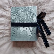 My project for course: Bookbinding of Your Artwork without Folds. Arts, Crafts, Fine Arts, Bookbinding, and DIY project by Lynn Templar - 10.01.2023