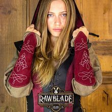 Rawblade - Fotografía promocional y de producto. Un proyecto de Fotografía, Post-producción fotográfica		, Retoque fotográfico, Fotografía de producto, Fotografía de moda, Fotografía de retrato, Fotografía de estudio, Fotografía artística, Fotografía publicitaria, Fotografía para Instagram y Fotografía digital de Marina Tejeiro - 03.10.2023