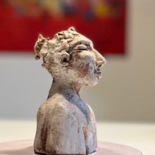 Mein Abschlussprojekt für den Kurs: Einführung in das Töpfern von figurativen Skulpturen. Fine Arts, and Sculpture project by Michaela Bein - 10.04.2023