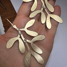 Winter Project - Corso per principianti “Design di gioielli” con Sabrina Formica. Projekt z dziedziny Craft, Projektowanie dodatków i Projektowanie biżuterii użytkownika Monica L. - 10.10.2023