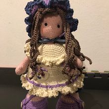 Mi proyecto del curso: Elaboración de muñecas amigurumi románticas. Arts, Crafts, To, Design, Fiber Arts, Crochet, Amigurumi, and Textile Design project by Frida Abreu - 10.13.2023
