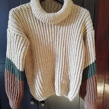 Il mio progetto del corso: Uncinetto: crea indumenti con un solo ferro. Un proyecto de Diseño de moda, Tejido, DIY, Crochet y Diseño textil de nicoletta dominelli - 15.10.2023
