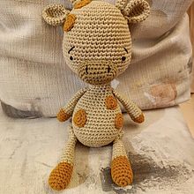 Mi proyecto del curso: Amigurumi para principiantes: teje animales en crochet . % aulove13 tarafından hazırlanan Sanat ve El Sanatları, O, uncak Tasarımı, Amigurumi, Tekstil Tasarımı, Ve Tığ işi projesi - 10.15.2023