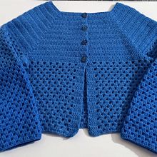 Mi proyecto del curso: Top-down: prendas a crochet de una sola pieza. Fashion Design, Fiber Arts, DIY, Crochet, and Textile Design project by Norelia Parra - 10.19.2023