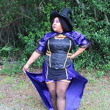 Witch Costume from Simplicity pattern (upsize project). Un projet de Confection de patrons et vêtements de Jacqueline Powell - 20.10.2023