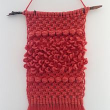 Meu projeto do curso: Macramê: nós básicos e complexos. Accessor, Design, Interior Design, Decoration, Fiber Arts, Macramé, and Textile Design project by Sandra José - 10.29.2023