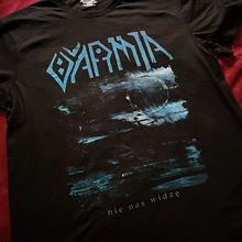 Koszulka "nie nas widzę". Design project by ulapachala - 11.06.2023