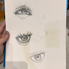 My project for course: Portrait Sketchbooking: Explore the Human Face. Esboçado, Desenho, Desenho de retrato, Desenho artístico, e Sketchbook projeto de MarieJoe Kahi - 14.11.2023