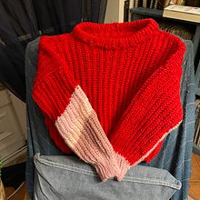 Meu projeto do curso: Crochê: crie roupas com apenas uma agulha. Een project van  Modeontwerp, Textiel, DIY, Haken y Textielontwerp van Leonor Capelo - 19.11.2023