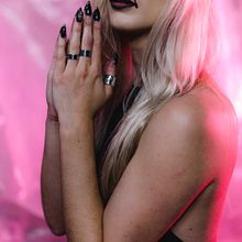 Spooky Studio Set. Studio Photograph, Digital Photograph, and Fashion Photograph project by Brenda Gleason - 11.24.2023