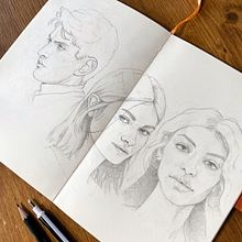 Il mio progetto del corso: Ritratto su blocco da disegno: esplora il volto umano. Projekt z dziedziny Sketching,  R, sunek, Portret,  R, sunek art, st, czn i Sketchbook użytkownika Matilde Bruschi - 28.11.2023
