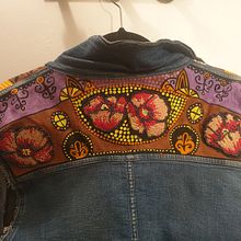 3# Painting and Embroidering Garments. Projekt z dziedziny DIY,  Haft, Projektowanie mod,  Malarstwo, Wzornictwo tekst, liów, Upc i cling użytkownika florine_bm - 30.11.2023