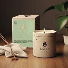 "Mystic Light" candles packaging. Un progetto di Br, ing, Br, identit, Graphic design, Design industriale e Packaging di Ewelina Hasiuk-Brzezowska - 01.12.2023