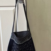 My project for course: Introduction to Japanese Sashiko Stitching. Embroider, Fiber Arts, DIY, Upc, cling, and Textile Design project by z229 - 12.05.2023
