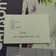My handwritten business card. Un projet de Br, ing et identité, Design graphique, Calligraphie , et Création de logos de Alex Adorni - 09.12.2023
