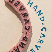 My project for course: Stamp Making with Typography and Imagery. Projekt z dziedziny Trad, c, jna ilustracja, Craft,  Sztuki piękne, T, pografia, Stemple i Grawerstwo użytkownika joanne.ritter - 10.12.2023