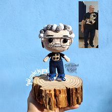 Mi proyecto del curso: Amigurumis: personas tejidas a crochet. Arts, Crafts, To, Design, Fiber Arts, Crochet, Amigurumi, and Textile Design project by Geraldyn Mayela Montes Huerta - 12.18.2023