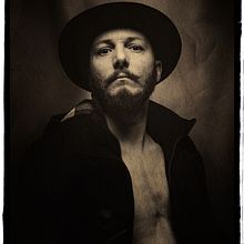 My project for course: Professional Lighting for Studio Photography. Photograph, Portrait Photograph, Photographic Lighting, Studio Photograph, and Digital Photograph project by Stefan Kamenov - 12.20.2023