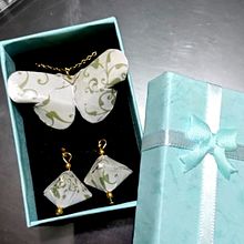 Mi proyecto del curso: Creación de bisutería de papel con técnicas de origami. Design de acessórios, Artesanato, Design de joias, Papercraft, Design de moda, e DIY projeto de marce9998 - 20.12.2023