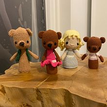 Mon projet du cours : Amigurumis : créez des marionnettes à doigt au crochet. Un progetto di Uncinetto, Amigurumi e Textile Design di yasmina bouhindi - 25.12.2023
