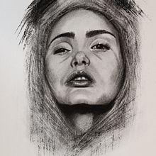 Mein Abschlussprojekt für den Kurs: Künstlerisches Porträt mit Kohlestift: die Atmosphäre. Drawing, Portrait Drawing, Realistic Drawing, Traditional illustration, Fine Arts, and Artistic Drawing project by zsemle777 - 01.02.2024