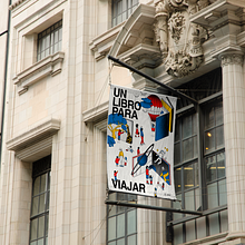 Un libro para viajar - Campaña Ayuntamiento de Barcelona. Un progetto di Illustrazione digitale, Gestione progetti di design e Pubblicità di Esteban Plazibat - 07.11.2023