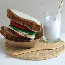 Aliments de feutrine . Coasere și Design de jucării de Ève Collard - 01.03.2024