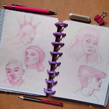 Meu projeto do curso: Caderno de retratos: explore o rosto humano. Sketching, Drawing, Portrait Drawing, Artistic Drawing, and Sketchbook project by Nicole Ramos de Souza - 12.30.2023