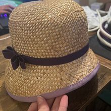My project for course: Hat-Making for Beginners: Create a Straw Cloche Hat. Un proyecto de Diseño de complementos y Diseño de moda de Natasha Morgan - 03.01.2024