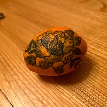 Orange Flowers project. Un proyecto de Pattern Design de Claudia Drapeau - 06.01.2024