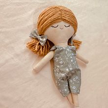 Mi proyecto del curso: Muñecos de tela: diseño, costura y creación de contenido. Arts, Crafts, To, Design, Social Media, Mobile Photograph, Product Photograph, Sewing, Instagram Photograph, Patternmaking, and Dressmaking project by Margarita Maya - 01.02.2024