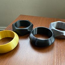 Braclet Creation. Un progetto di Progettazione 3D di Perry McCullough - 07.01.2024