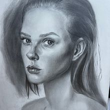 My project for course: Realistic Portrait with Graphite Pencil. Traditional illustration, Fine Arts, Sketching, Pencil Drawing, Drawing, Portrait Drawing, Realistic Drawing, Artistic Drawing, and Figure Drawing project by Anya Belkina - 01.10.2024