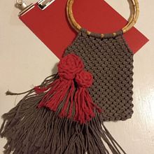 Il mio progetto del corso: Campionario di nodi in macramè. Accessor, Design, Arts, Crafts, Fiber Arts, Macramé, and Textile Design project by Olena Protsenko - 01.10.2024