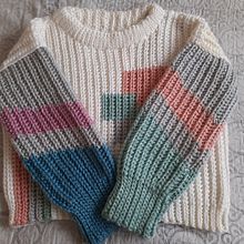 My project for course: Creating Garments Using Crochet. Fashion Design, Fiber Arts, DIY, Crochet, and Textile Design project by Agnieszka - 01.11.2024