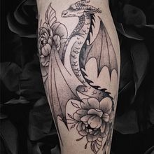 Il mio progetto del corso: Tecniche di tatuaggio: ombreggiatura con pepper shading. Traditional illustration, and Tattoo Design project by silviaciuffolotti1999 - 12.10.2023