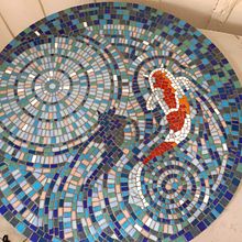Meu projeto do curso: Introdução a obras de mosaico. Un progetto di Artigianato, Design e creazione di mobili, Interior Design, Ceramica e DIY di daniele cristiane stegmann - 17.01.2024
