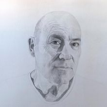 Mi proyecto del curso: Retrato realista con lápiz de grafito. Un proyecto de Ilustración tradicional, Bellas Artes, Bocetado, Dibujo a lápiz, Dibujo, Dibujo de Retrato, Dibujo realista, Dibujo artístico y Dibujo anatómico de Salvador Jiménez Ruiz - 20.01.2024