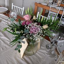 Mi proyecto del curso: Creación de ramos de flores desde cero. Design de interiores, Paisagismo, Decoração de interiores, DIY, e Design floral e vegetal projeto de Doria Paz Cisternas Sandoval - 14.02.2024