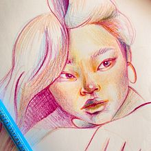 Mi proyecto del curso: Dibujo de retratos llamativos con lápices de colores. Drawing, Portrait Drawing, Sketchbook, and Colored Pencil Drawing project by Brenda Gonzalez Vargas - 01.22.2024