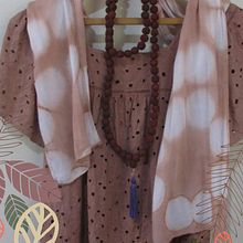 Meu projeto do curso: Roupas vivas: design sustentável e tingimento botânico. Arts, Crafts, DIY, Textile D, eing, and Textile Design project by Annà Tôrres - 01.15.2024