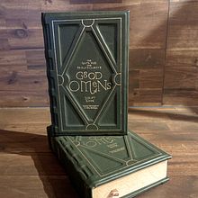 Good Omens rebinding. Graphic Design, and Bookbinding project by Katerina Stryckova - 12.15.2023
