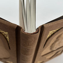 John Amos Comenius bookbinding. Bookbinding, Graphic Design, and Design project by Katerina Stryckova - 05.14.2023
