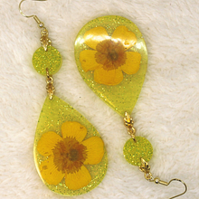 Mon projet du cours : Design de bijoux en résine. Accessor, Design, Arts, Crafts, Jewelr, Design, and DIY project by Kathy Leroy - 01.30.2024