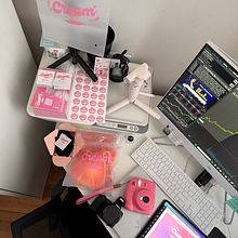 My project for course: Visual Storytelling for Your Personal Brand on Instagram. Br, ing, Identit, Social Media, Stor, telling, Mobile Marketing, Instagram, Communication, Instagram Marketing, and Narrative project by linamarmon - 01.28.2024