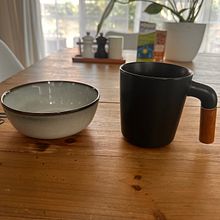 Mi proyecto del curso: Introducción al Kintsugi: restaura tu cerámica con oro. Projekt z dziedziny Craft,  Sztuki piękne, Ceramika i DIY użytkownika Sofía Martín Gutiérrez - 31.01.2024