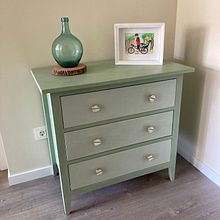 Cómoda vintage. Arts, Crafts, Furniture Design, Making, Interior Design, Painting, DIY, Upc, cling, Decorative Painting, Furniture Restoration, Upc, and cling project by beamlt - 02.03.2024