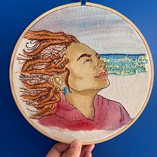 Lini Capelli Creación de retratos bordados en acuarela. Painting, Watercolor Painting, Embroider, and Textile Design project by Aline Vargas - 02.08.2024